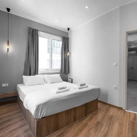 아파트 Upper Floor, The Luxury *