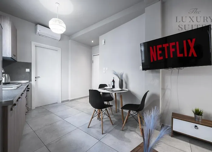 Upper Floor, The Luxury Apartment *