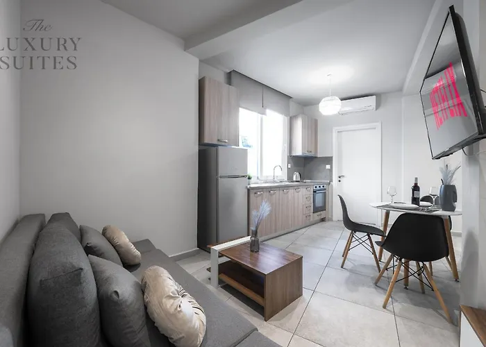 Upper Floor, The Luxury