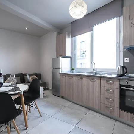 Apartment Upper Floor, The Luxury *