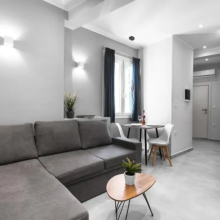 Upper Floor, The Luxury