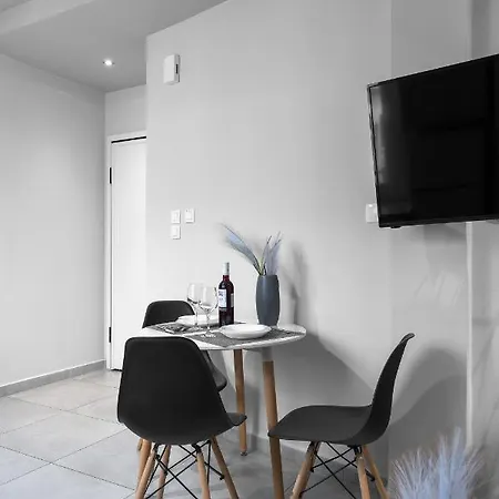 Apartment Upper Floor, The Luxury *